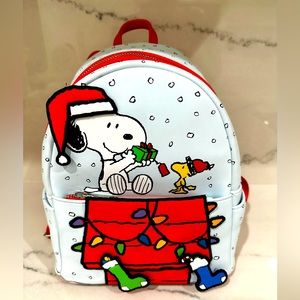 Snoopy Christmas Backpack - Loungefly Holiday Peanuts Gang